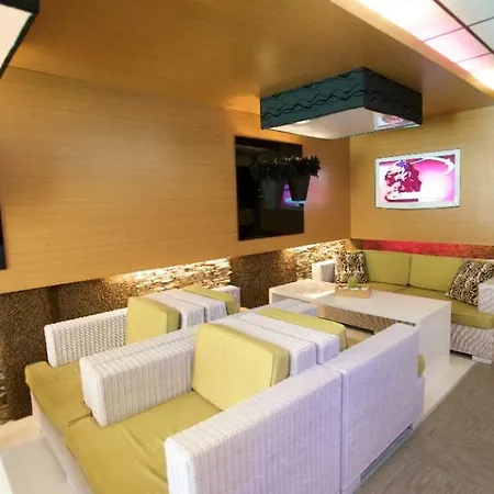 公寓式酒店 Emerald Paradise