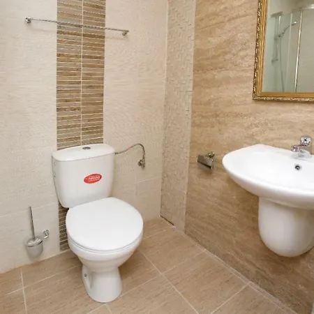 Emerald Paradise Apart Otel *